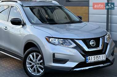 Внедорожник / Кроссовер Nissan Rogue 2019 в 