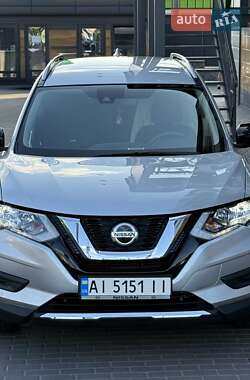 Внедорожник / Кроссовер Nissan Rogue 2019 в 