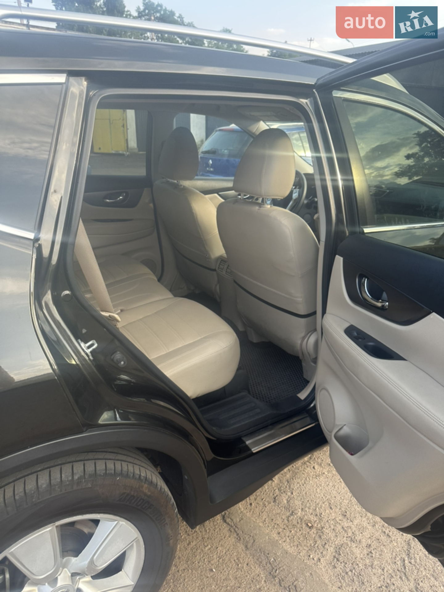 2016 Nissan Rogue - мініатюра 18