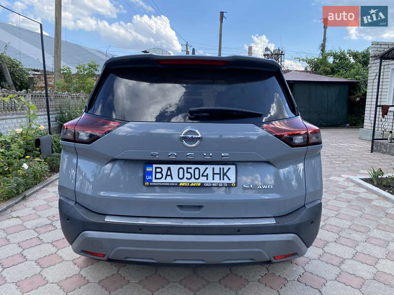 Внедорожник / Кроссовер Nissan Rogue 2020 в Кропивницком