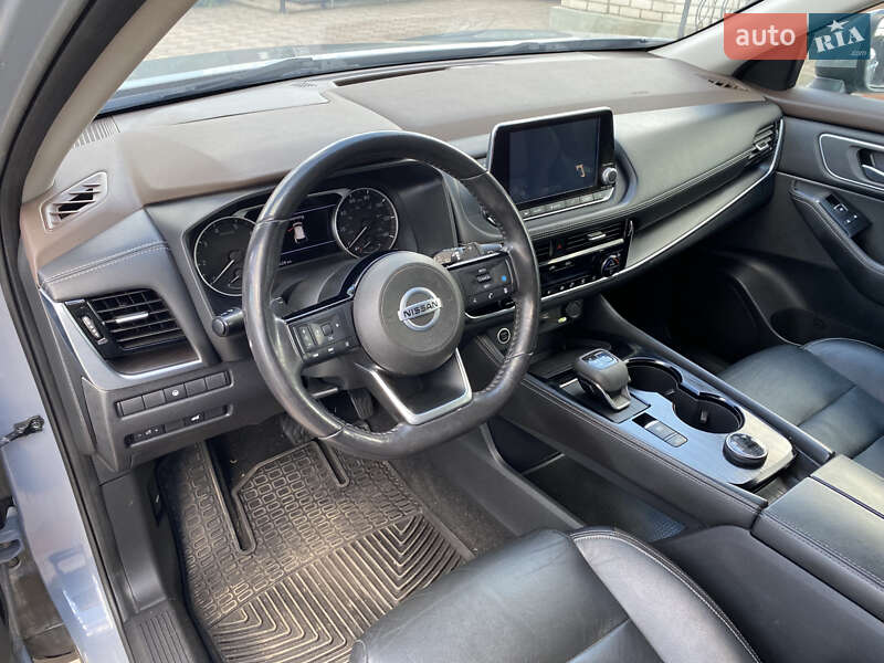 Внедорожник / Кроссовер Nissan Rogue 2020 в Кропивницком