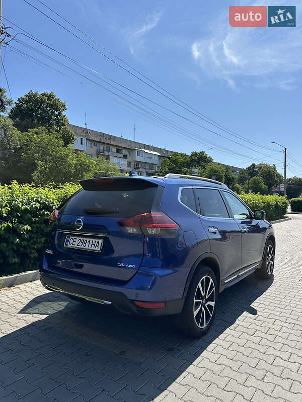 Позашляховик / Кросовер Nissan Rogue 2019 в Чернівцях