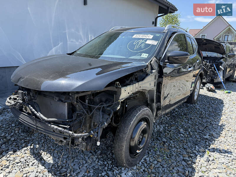 Внедорожник / Кроссовер Nissan Rogue 2018 в Ровно
