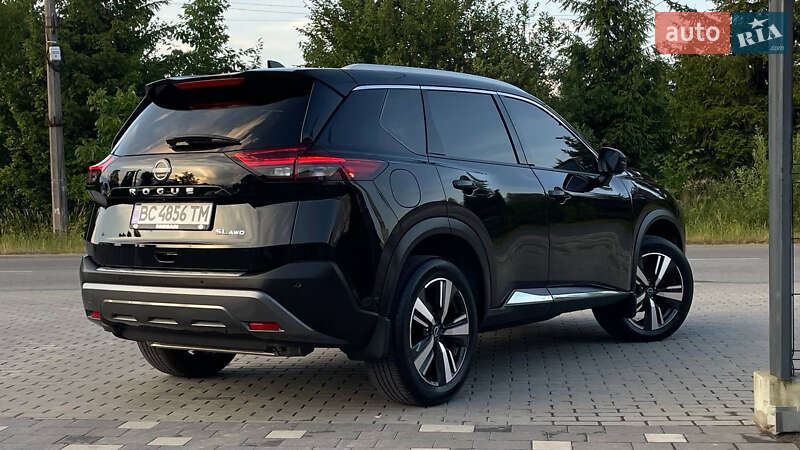 Внедорожник / Кроссовер Nissan Rogue 2023 в Дрогобыче