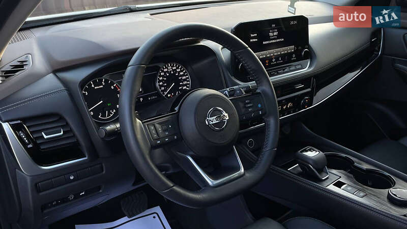 Внедорожник / Кроссовер Nissan Rogue 2023 в Дрогобыче