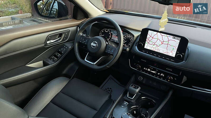 Внедорожник / Кроссовер Nissan Rogue 2023 в Дрогобыче