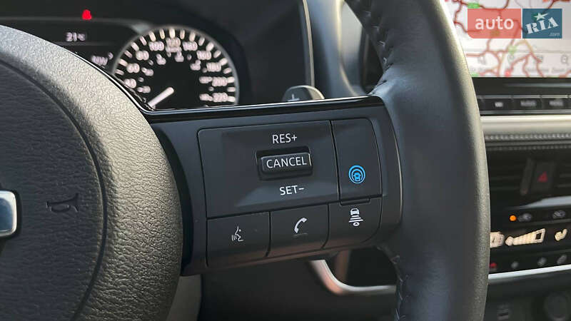 Внедорожник / Кроссовер Nissan Rogue 2023 в Дрогобыче