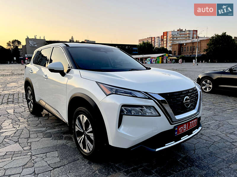 Внедорожник / Кроссовер Nissan Rogue 2021 в Кременчуге