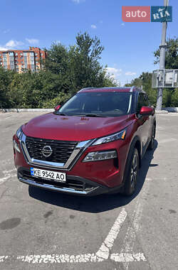Внедорожник / Кроссовер Nissan Rogue 2021 в Днепре