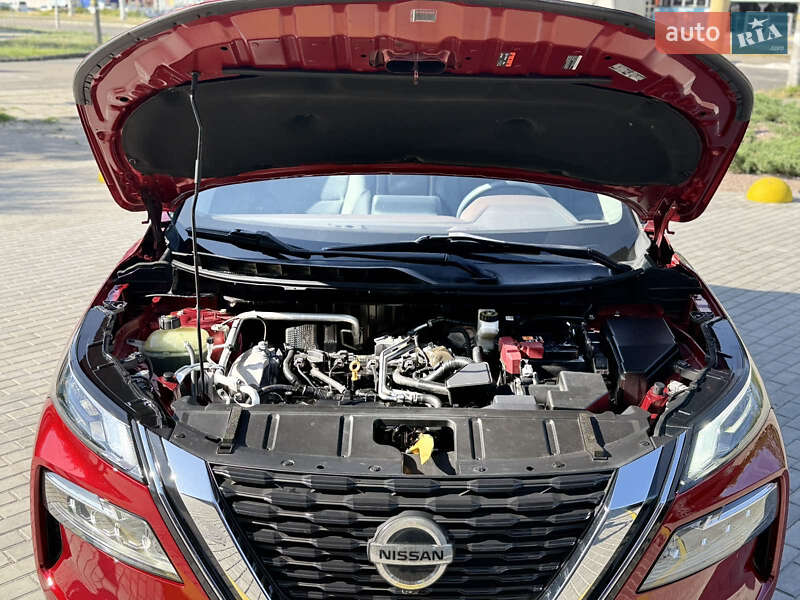 Позашляховик / Кросовер Nissan Rogue 2021 в Кам'янському
