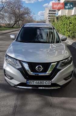 Позашляховик / Кросовер Nissan Rogue 2016 в Ізмаїлі