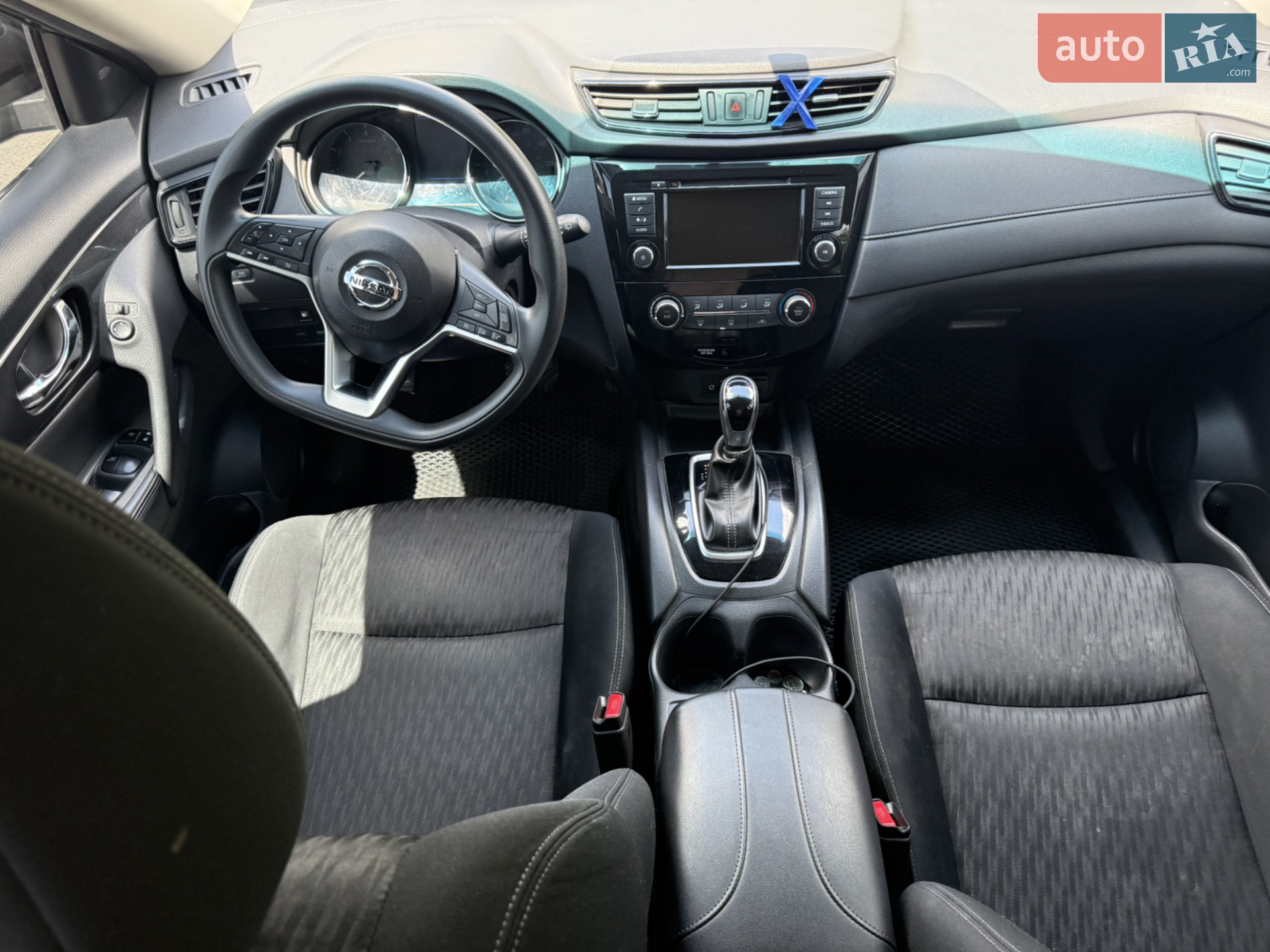2018 Nissan Rogue - мініатюра 36