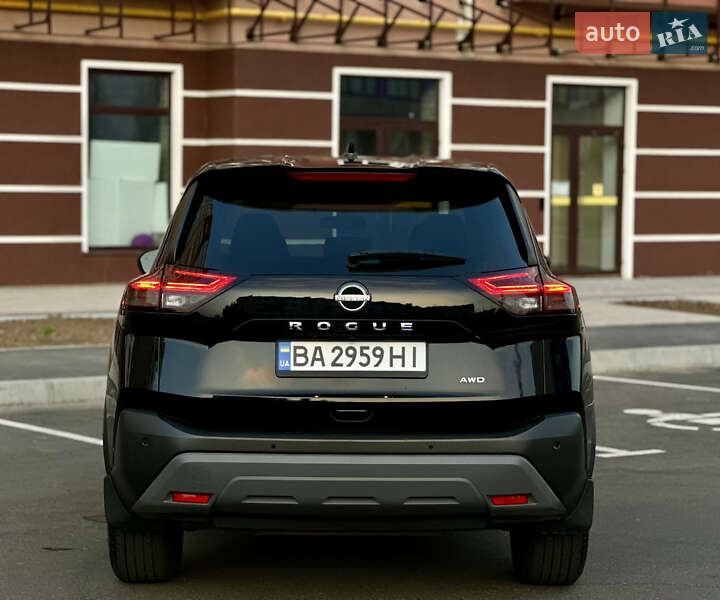 Внедорожник / Кроссовер Nissan Rogue 2022 в Умани