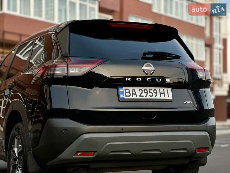 Внедорожник / Кроссовер Nissan Rogue 2022 в Умани