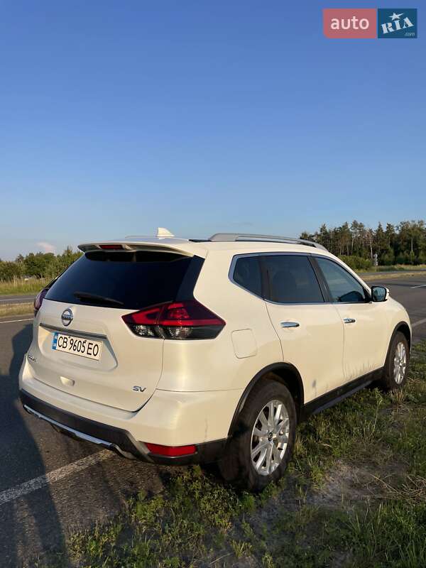 Внедорожник / Кроссовер Nissan Rogue 2018 в Киеве