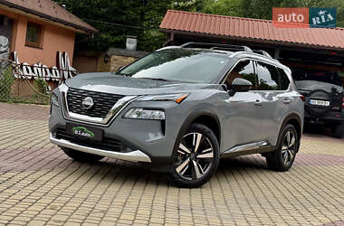 Позашляховик / Кросовер Nissan Rogue 2023 в Мукачевому