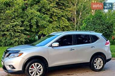 Внедорожник / Кроссовер Nissan Rogue 2015 в 