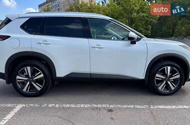 Внедорожник / Кроссовер Nissan Rogue 2024 в 