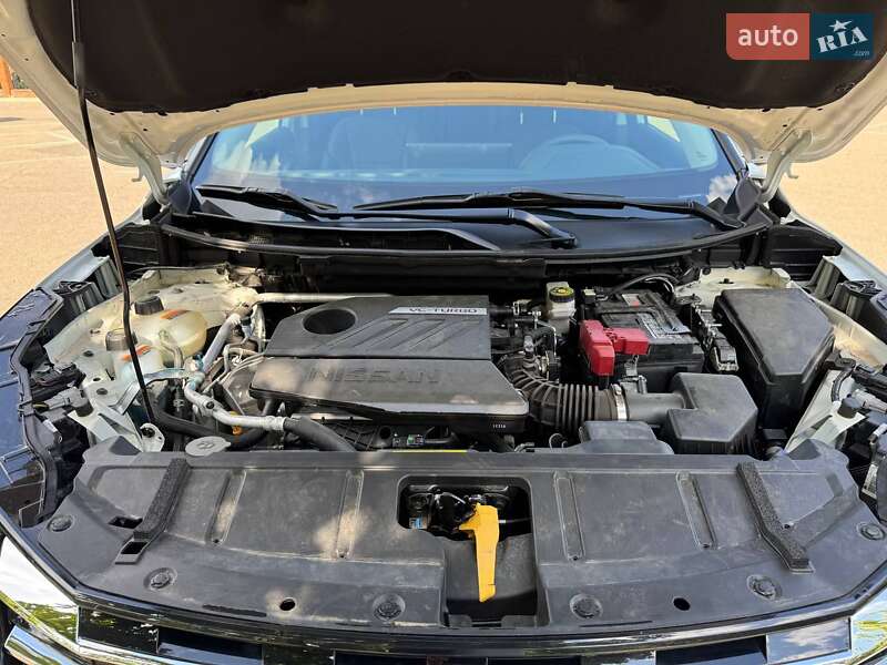 Внедорожник / Кроссовер Nissan Rogue 2024 в Кривом Роге