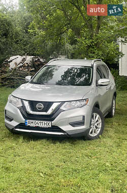 Позашляховик / Кросовер Nissan Rogue 2018 в Житомирі