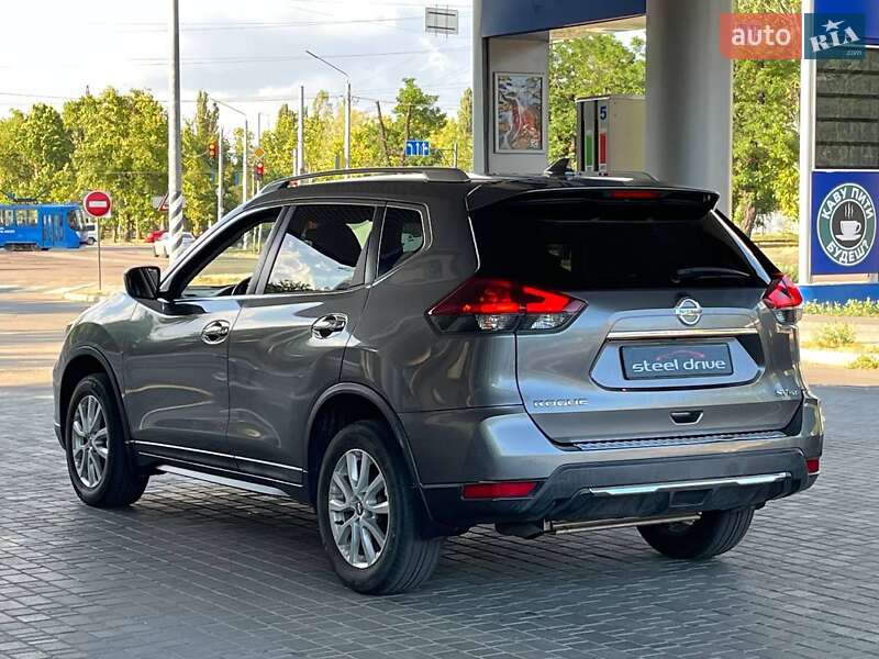 Внедорожник / Кроссовер Nissan Rogue 2018 в Николаеве