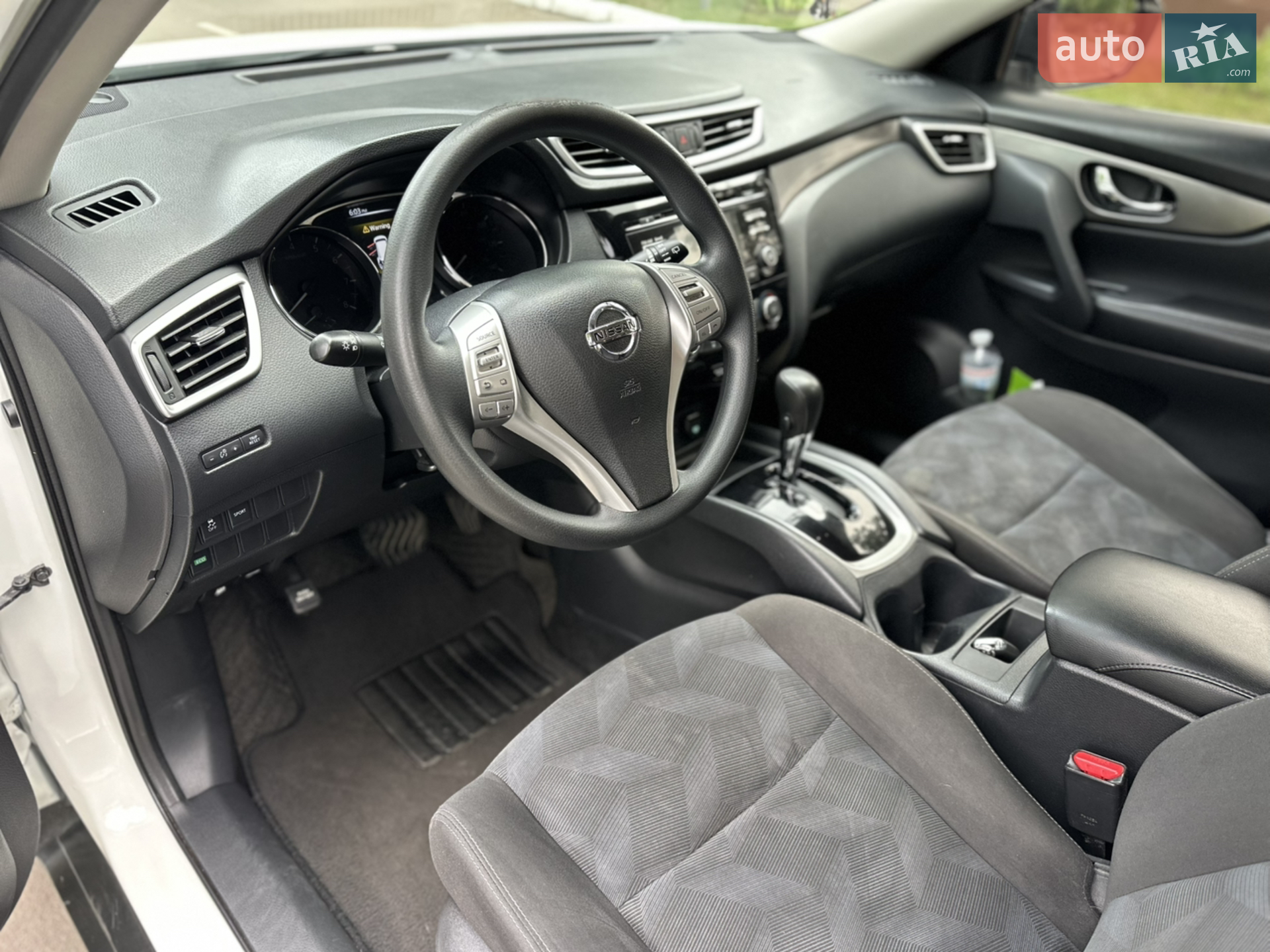 2016 Nissan Rogue - мініатюра 5