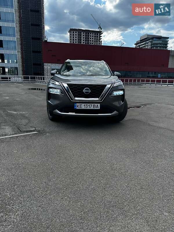 Внедорожник / Кроссовер Nissan Rogue 2023 в Днепре