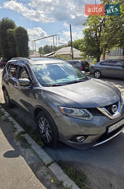 Позашляховик / Кросовер Nissan Rogue 2016 в Харкові