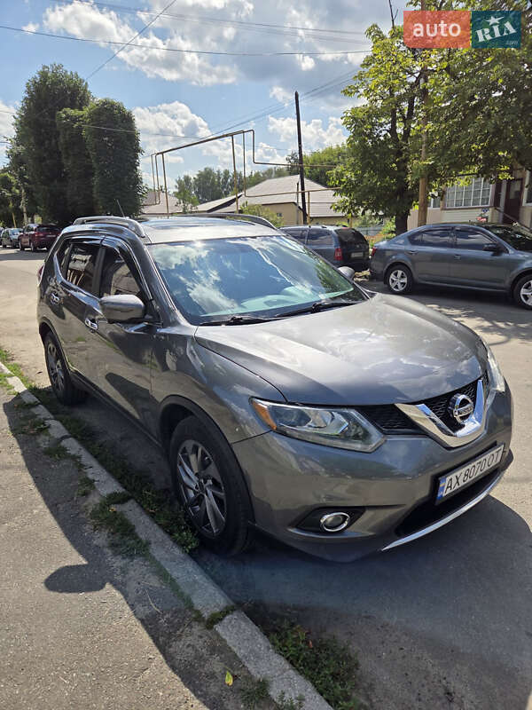 Внедорожник / Кроссовер Nissan Rogue 2016 в 