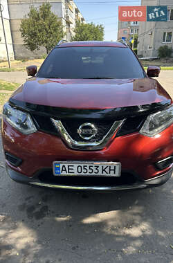 Внедорожник / Кроссовер Nissan Rogue 2015 в 
