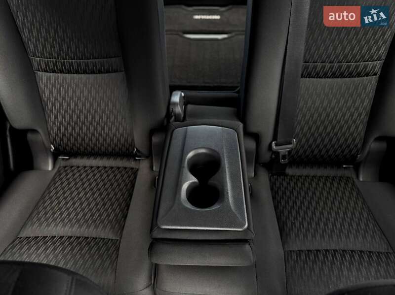 Внедорожник / Кроссовер Nissan Rogue 2019 в Ровно