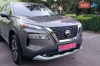 Позашляховик / Кросовер Nissan Rogue 2021 в Вінниці