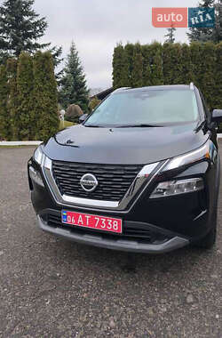 Внедорожник / Кроссовер Nissan Rogue 2021 в Киеве