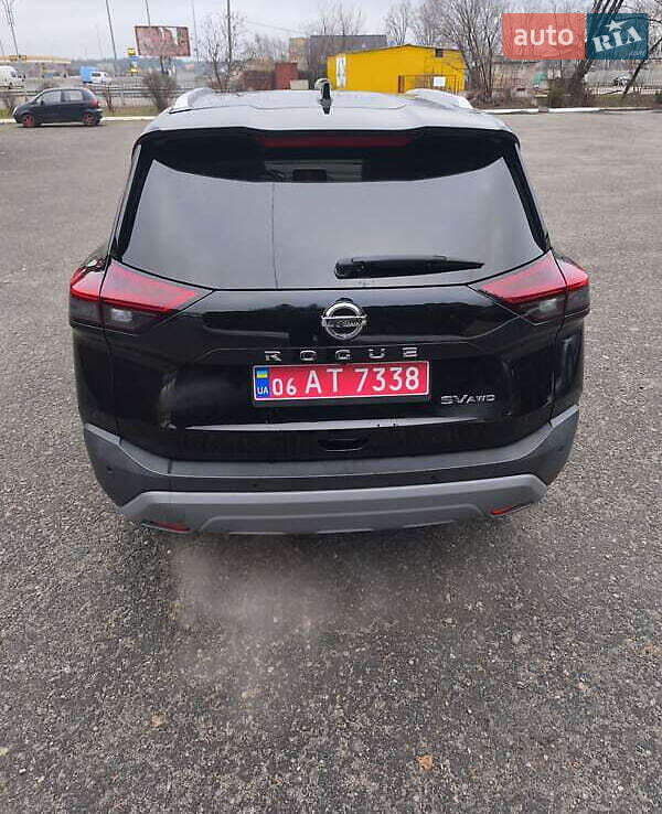 Внедорожник / Кроссовер Nissan Rogue 2021 в Виннице