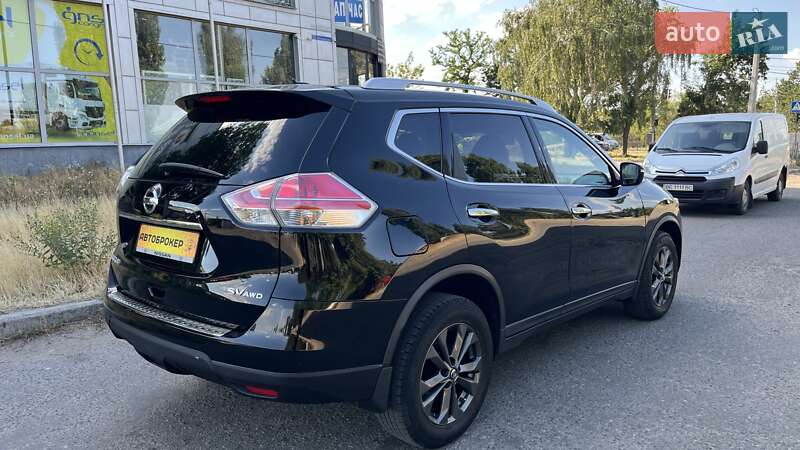 Внедорожник / Кроссовер Nissan Rogue 2015 в Николаеве