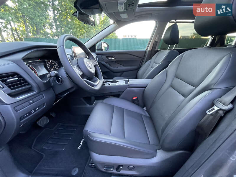 Позашляховик / Кросовер Nissan Rogue 2024 в Києві
