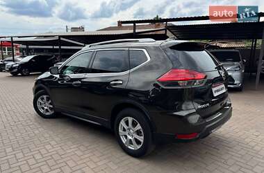 Внедорожник / Кроссовер Nissan Rogue 2017 в 