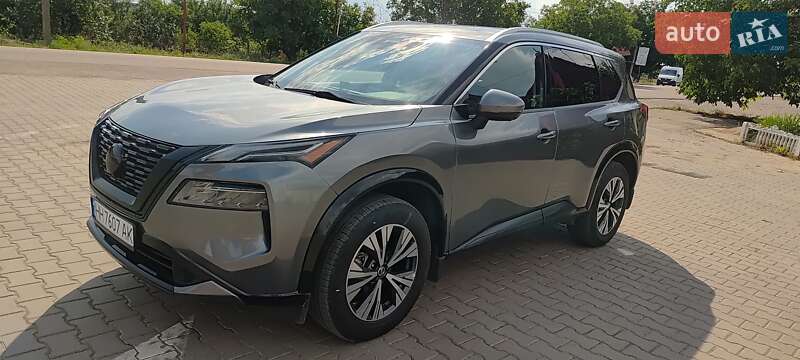Внедорожник / Кроссовер Nissan Rogue 2021 в Одессе