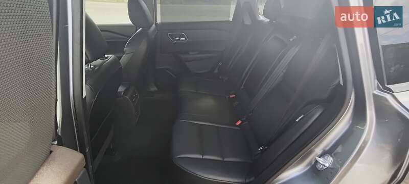 Внедорожник / Кроссовер Nissan Rogue 2021 в Одессе