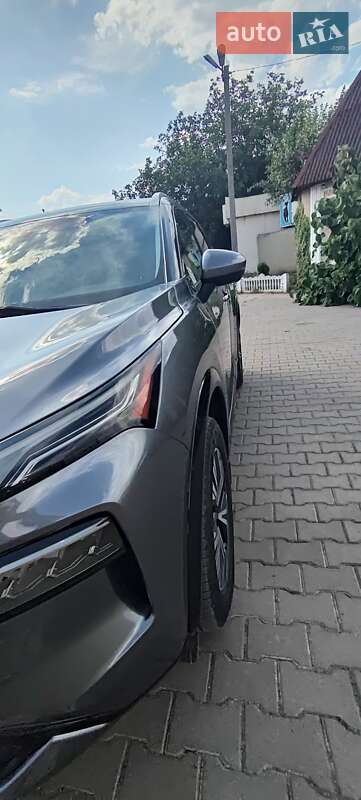 Внедорожник / Кроссовер Nissan Rogue 2021 в Одессе