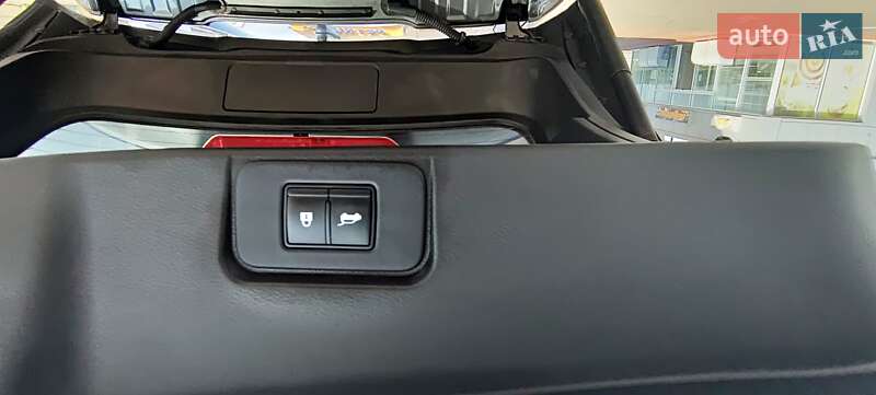 Внедорожник / Кроссовер Nissan Rogue 2021 в Одессе