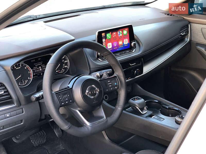 Внедорожник / Кроссовер Nissan Rogue 2020 в Ивано-Франковске