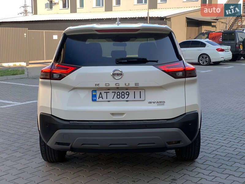 Внедорожник / Кроссовер Nissan Rogue 2020 в Ивано-Франковске