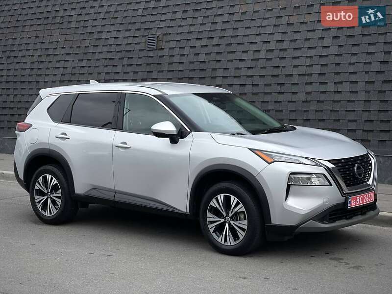 Nissan Rogue 2021