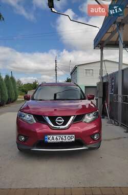 Внедорожник / Кроссовер Nissan Rogue 2014 в Мироновке