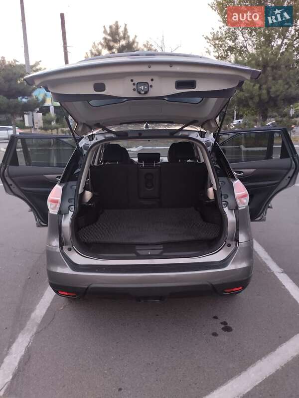 Внедорожник / Кроссовер Nissan Rogue 2015 в Одессе