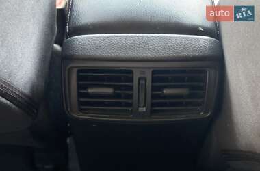 Внедорожник / Кроссовер Nissan Rogue 2015 в 