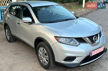 Позашляховик / Кросовер Nissan Rogue 2015 в Тульчині