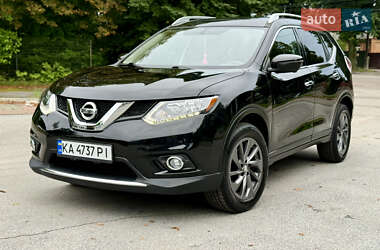 Внедорожник / Кроссовер Nissan Rogue 2015 в Житомире