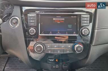 Позашляховик / Кросовер Nissan Rogue 2018 в Дніпрі